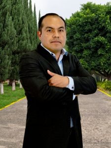 Director de Investigación y Posgrado 
Dr. Jacobo Tolamatl Michol